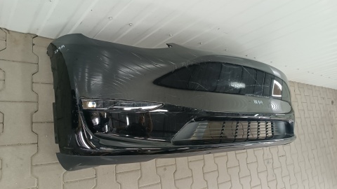 Zderzak przód przedni Tesla Y 20- / DRL x2 + osłona