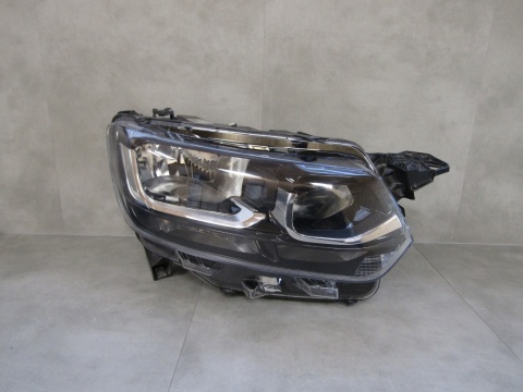 LAMPA PRZÓD TOYOTA PROACE CITY ZWYKŁA RH PRAWA 19- 9835780580