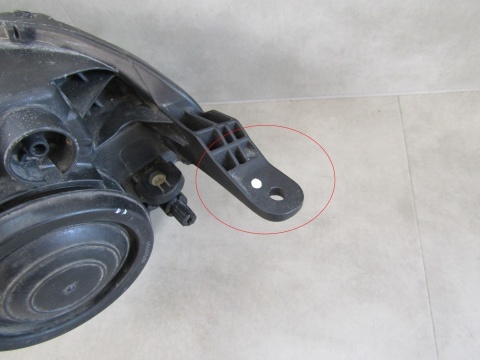 LAMPA PRZÓD FORD ECOSPORT 2 II LIFT ZWYKŁA SOCZEWKA RH PRAWA PRAWA 17-22