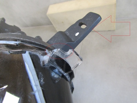 LAMPA PRZÓD FORD ECOSPORT 2 II LIFT ZWYKŁA SOCZEWKA RH PRAWA PRAWA 17-22