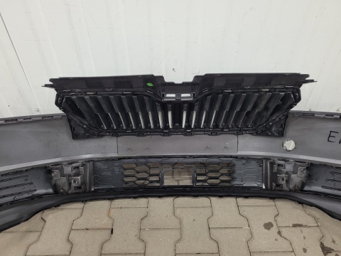 Zderzak przód przedni Skoda Fabia 3 III 6V0 Lift 18-21