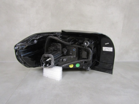 Komplet lamp tylnych lewa prawa Citroen C3 IV ZWYKŁA Z LED 24- 9845616480 9845616680