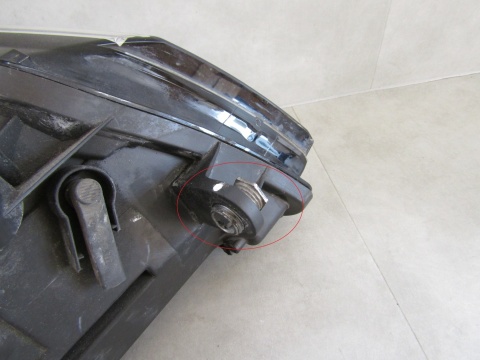 LAMPA PRZÓD VW JETTA 5C7 ZWYKŁA 10-18 LH LEWA