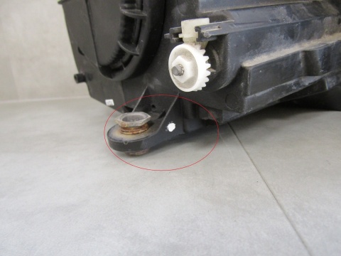 LAMPA PRZÓD VW JETTA 5C7 ZWYKŁA 10-18 LH LEWA