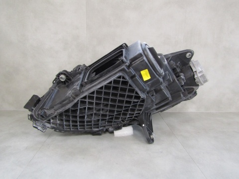 LAMPA PRZÓD MERCEDES EQC W293 FULL LED 19-23 RH PRAWA A2939061201