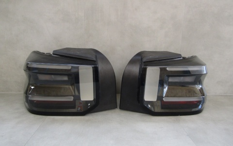 Komplet lamp tylnych lewa prawa Citroen C3 IV ZWYKŁA Z LED 24- 9845616480