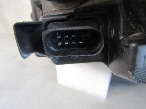 LAMPA PRZÓD VW T6 TRANSPORTER LIFT ZWYKŁA 7L1 T6.1 RH 19-23 7L1941006B