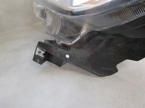 LAMPA PRZÓD FORD RANGER 3 III LIFT 15-18 ZWYKŁA SOCZEWKA LH LEWA