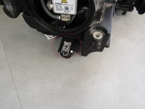 LAMPA PRZÓD VOLKSWAGEN TOURAN 1T1 KSENON SKRĘTNY 10-15 LH LEWA