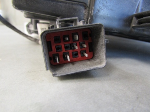 Lampa przód Volvo V60 S60 LIFT KSENON SKRĘTNY 14-18 LH 31420253