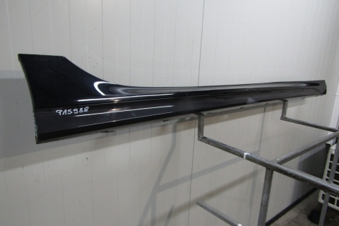 Listwa progowa prawa BMW 2 F44 M Pakiet 19-