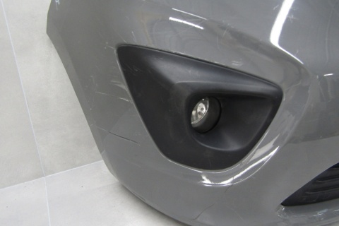 Zderzak przód przedni Opel Vivaro 2 II B 14- LAKIEROWANY