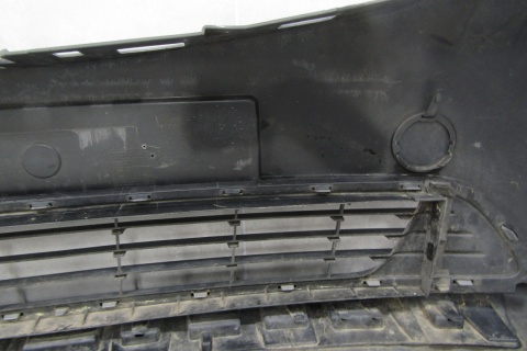 Zderzak przód przedni Opel Vivaro 2 II B 14- LAKIEROWANY