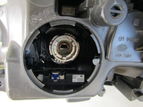 LAMPA PRZÓD OPEL ASTRA J IV KSENON SKRĘTNY 09- RH PRAWA 1ZT02012-02