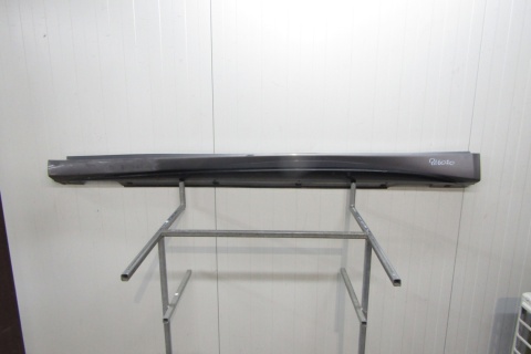 Listwa progowa lewa Infiniti Q30 QX30 76851 5DA1A