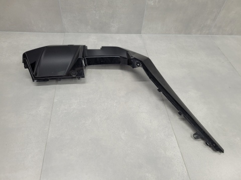 Dyfuzor spoiler dokładka tył tylny tylna prawy prawa BMW M5 G90 24-