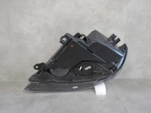 LAMPA PRZÓD AUDI Q7 4L KSENON SKRĘTNY LIFT 09-15 RH PRAWA