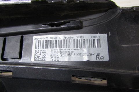 Listwa progowa prawa BMW i4 G26 M Pakiet 20- i-4 + mocowanie