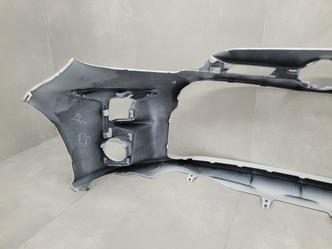 Zderzak przód przedni Toyota Yaris GR 4 IV 20-