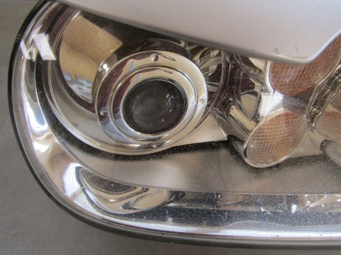 Lampa przód VW Golf 4 IV KSENON 97-06 RH 1J1941016L