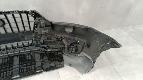Zderzak przód przedni Audi Q3 8U0 11-14 / + 2 halogeny