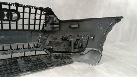 Zderzak przód przedni Audi Q3 8U0 11-14 / + 2 halogeny