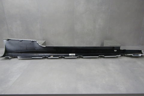 Listwa progowa lewa Mercedes C 205 Cabrio AMG 14-