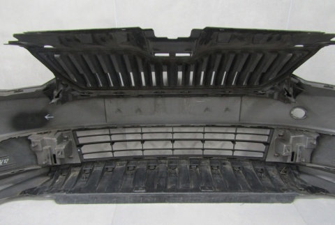 Zderzak przód przedni Skoda Fabia 3 III 6V0 14-18 / PŁYTA