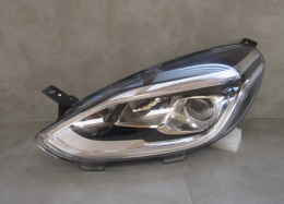 LAMPA PRZÓD FORD FIESTA MK8 VIII 17-21 ZWYKŁA SOCZEWKA Z LED LH LEWA