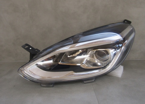 LAMPA PRZÓD FORD FIESTA MK8 VIII 17-21 ZWYKŁA SOCZEWKA Z LED LH LEWA