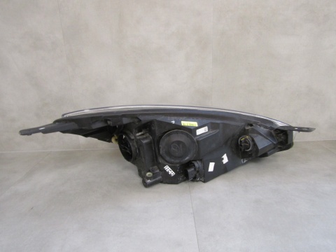LAMPA PRZÓD FORD FIESTA MK8 VIII 17-21 ZWYKŁA SOCZEWKA Z LED LH LEWA