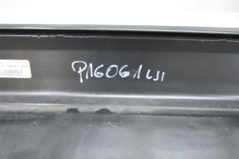 Listwa progowa lewa BMW 1 F40 2 F44 19- próg