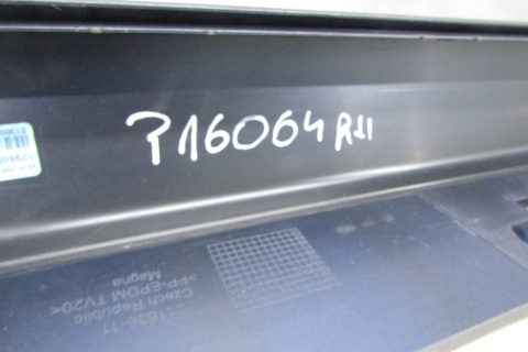 Listwa progowa prawa BMW 1 F40 2 F44 19- próg