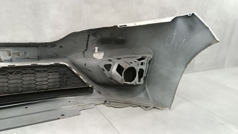 Zderzak przód przedni Honda FIT JAZZ Hybrid 14-17