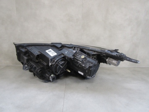 LAMPA PRZÓD OPEL CROSSLAND X ZWYKŁA17-20 RH PRAWA 13467968