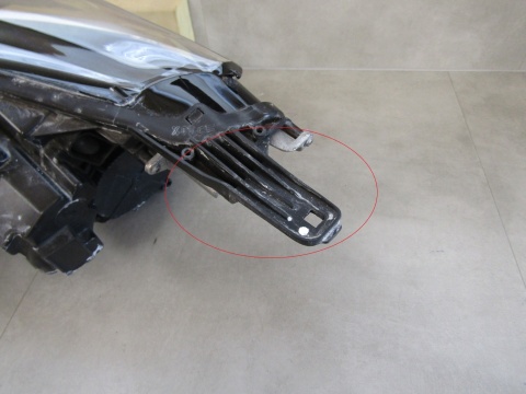 LAMPA PRZÓD OPEL CROSSLAND X ZWYKŁA17-20 RH PRAWA 13467968