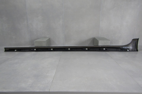 Listwa progowa prawa Audi A3 SPORTBACK 8Y4 lift 24- ALLSTREET 5d