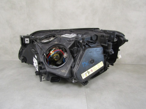 Lampa przód BMW 7 F01 F02 KSENON SKRĘTNY 08-12 RH 6311 7228428