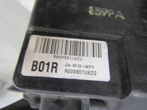 LAMPA PRZÓD KIA CEED 2 II ZWYKŁA SOCZEWKA 12-18 RH PRAWA 92102 A2010
