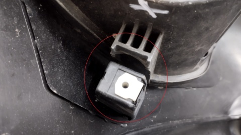 Zderzak przód przedni Fiat 500 Lift 15-