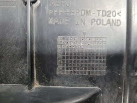 Osłona płyta podłoga zderzaka pod zderzak przód Volvo XC60 2 II 17-21