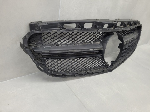 Grill atrapa chłodnicy zderzaka przód Mercedes E Klasa W212 212 63 6.3 AMG Lift 13-