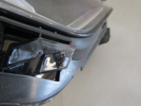 LAMPA PRZÓD MERCEDES CLA W118 ZWYKŁA RH 19-23