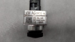 Kamera przód przednia uchwyt Audi Q8 RSQ8 4M8 4M8853231B 18-