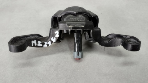 Kamera przód przednia uchwyt Audi Q8 RSQ8 4M8 4M8853231B 18-