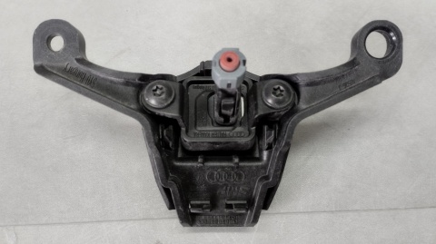 Kamera przód przednia uchwyt Audi Q8 RSQ8 4M8 4M8853231B 18-