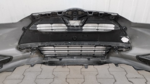 Zderzak przód przedni Toyota Yaris 4 IV 20-