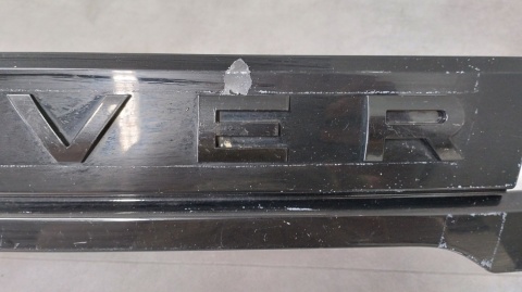LISTWA KLAPY BAGAŻNIKA RANGE ROVER EVOQUE L551 K8D2-402A30-A