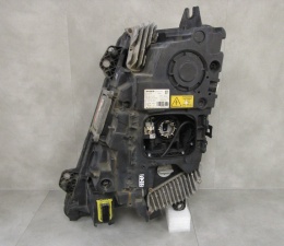 LAMPA PRZÓD VOLVO FH 4 KSENON NIESKRĘTNY 12-20 RH PRAWA 22239244