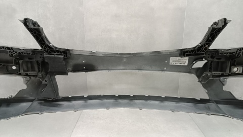 Zderzak przód Mercedes C klasa W204 204 AMG lift 11-14